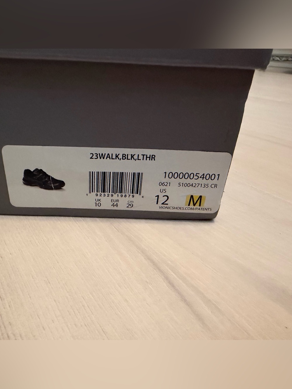 Vionic Men’s Black Athletic Sneakers Size 12 - Picture 2 of 6